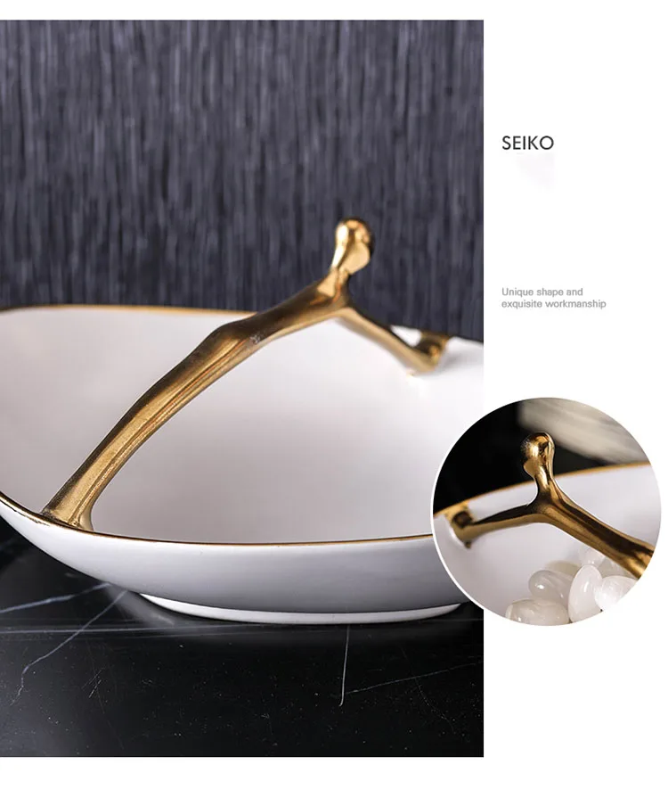 

Nordic Creative White Phnom Penh Ceramic Snack Plate Fruit Plate Decor Ornaments Designer Personality Entrance Key Storage Bowl