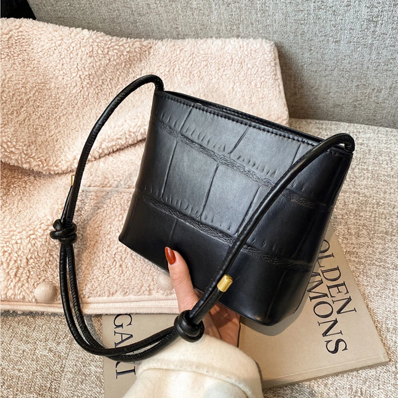 

Fashion PU Leather Shoulder Bags for Women 2021 Trending Designer Crossbody Handbags Women's Simple Style Hand Bag
