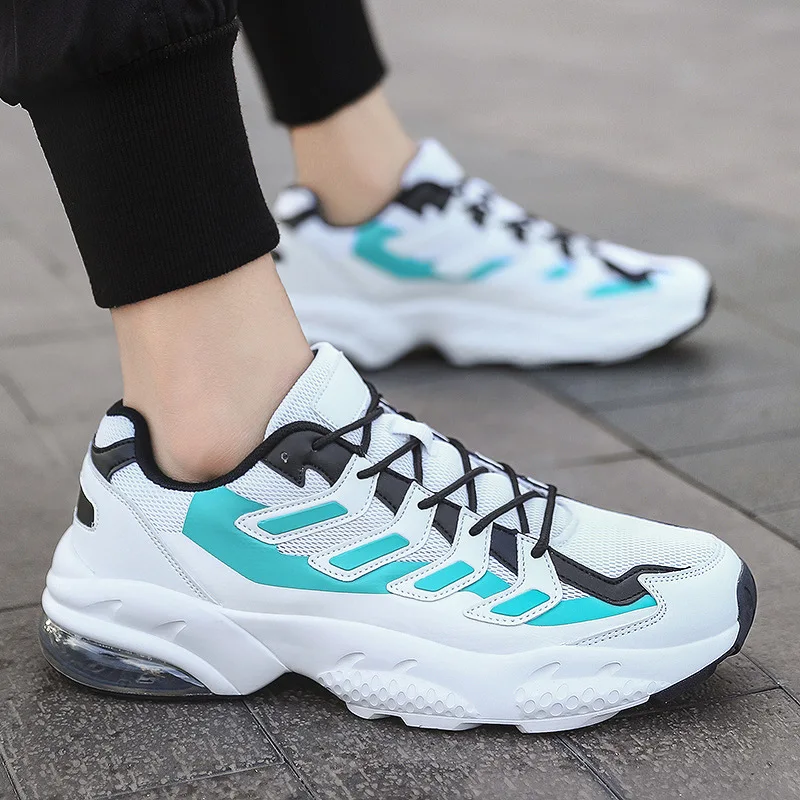 

2020 new men's retro trend running shoes shock large fat feet casual sneakers light slip wear-resistant shoes sneakers women