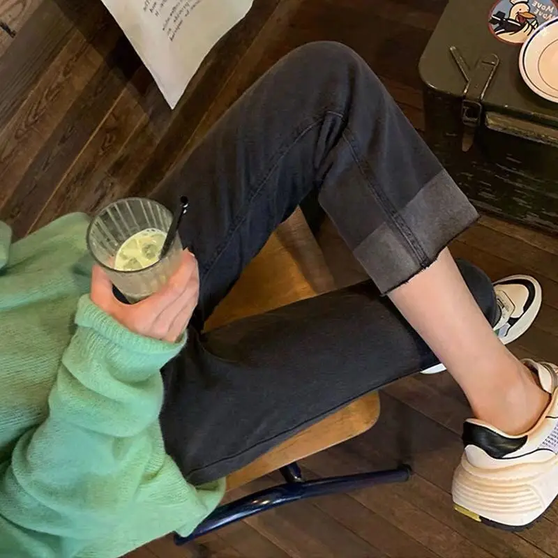 

Women Spring Fashion Pregnancy Trousers Denim Loose Maternity Jeans High Waist Adjustable Belly Pants Clothes for Pregnant