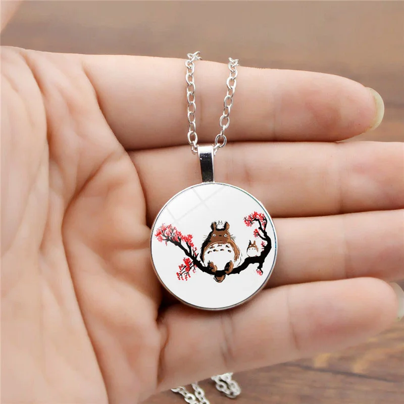 

New Fashion Round Glass Necklace My Neighbor Totoro Necklace Ghibli Hayao Miyazaki Pendant Glass Art Picture Necklace jewelry