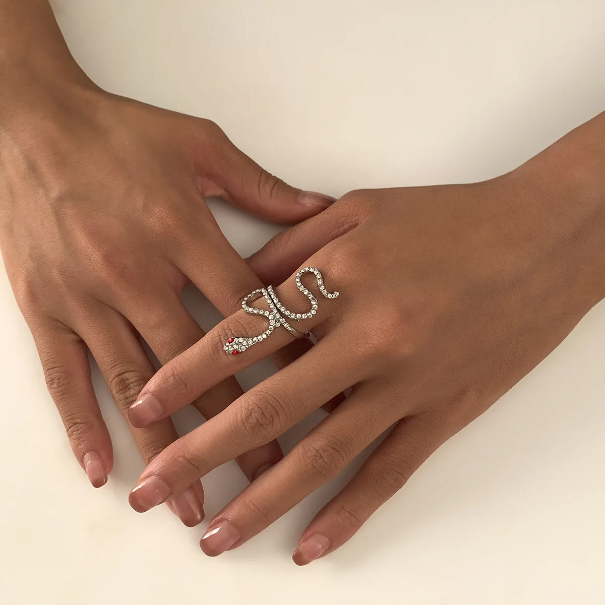 

Женское Винтажное кольцо в стиле бохо, серебристого цвета