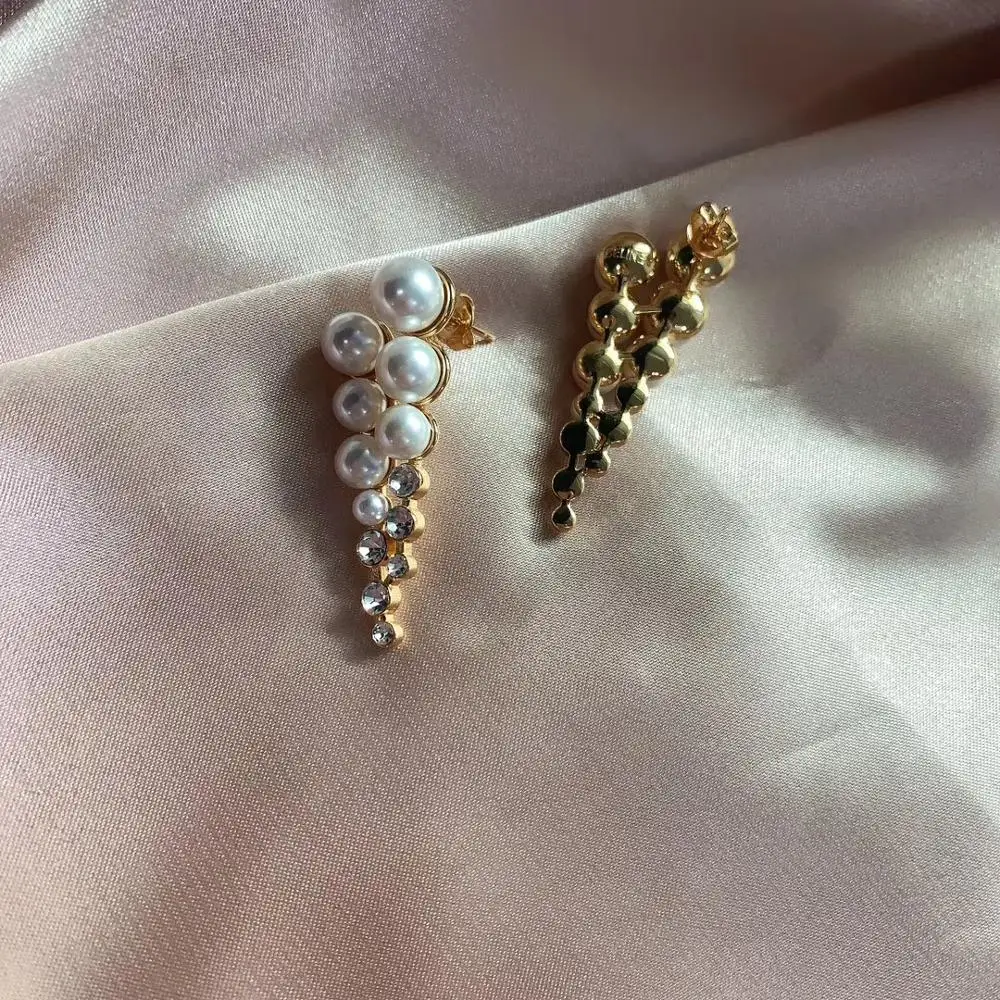 

French advanced feeling light luxury geometric gradient Pearl Small Diamond Crystal Earrings Kupe wedding earing woman jewelry