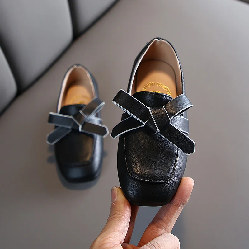 Детские туфли для девочек лоферы однотонная мягкая кожа комплект обуви