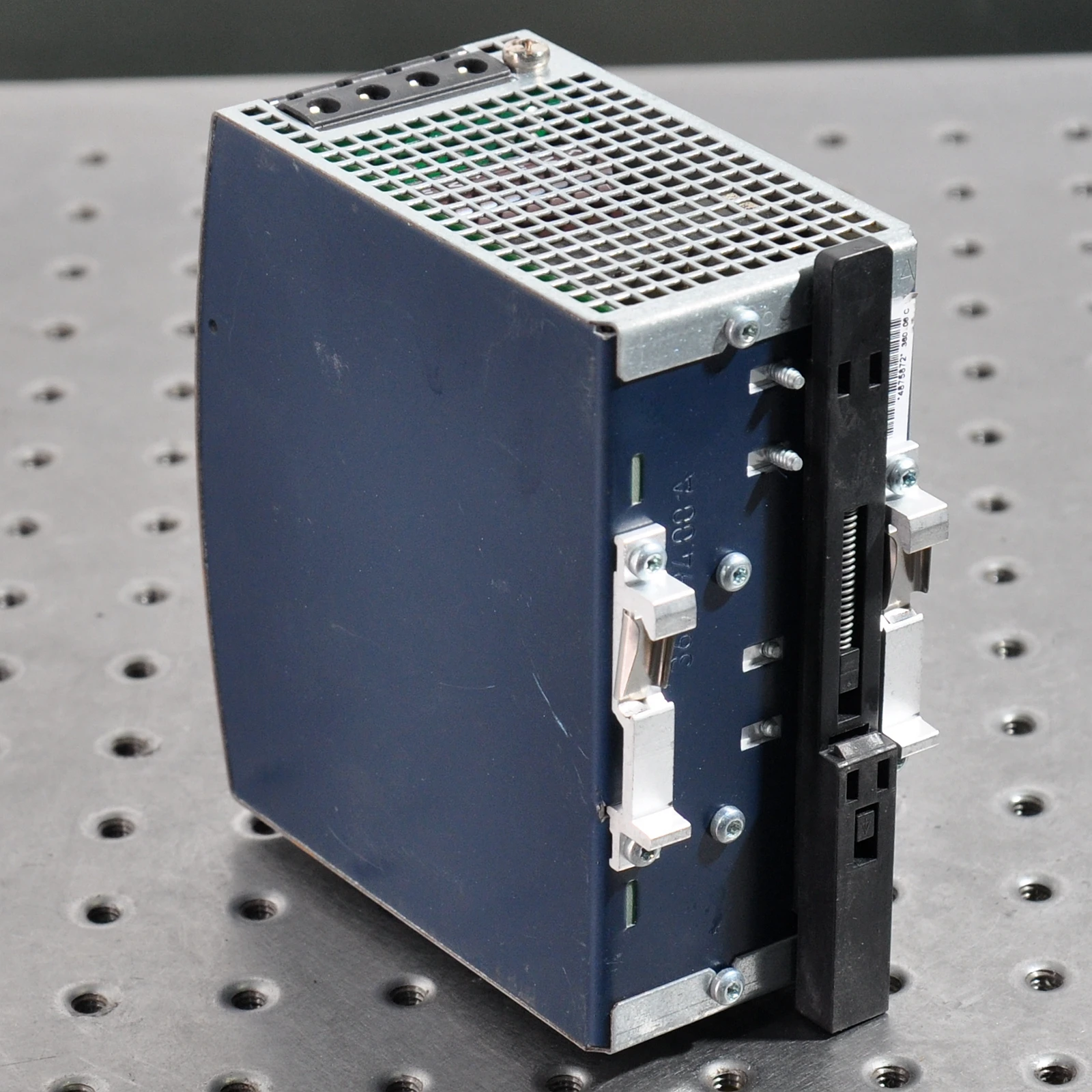 Лубрикатор skf 125 wa/24. System 24. System 24. Балансир для аккумуляторов 24 вольта 200 вт. System 24.