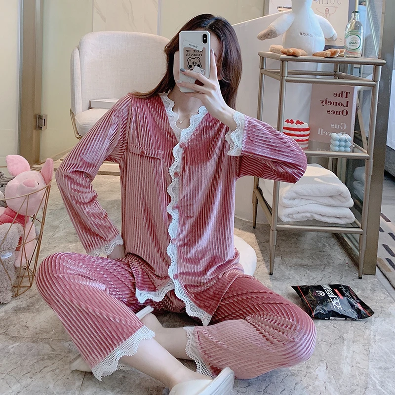 

JRMISSLI Pajamas Women Autumn Winter Pyjamas Long-Sleeved Solid Color Lace Gold Velvet Home Service Pajama Suit