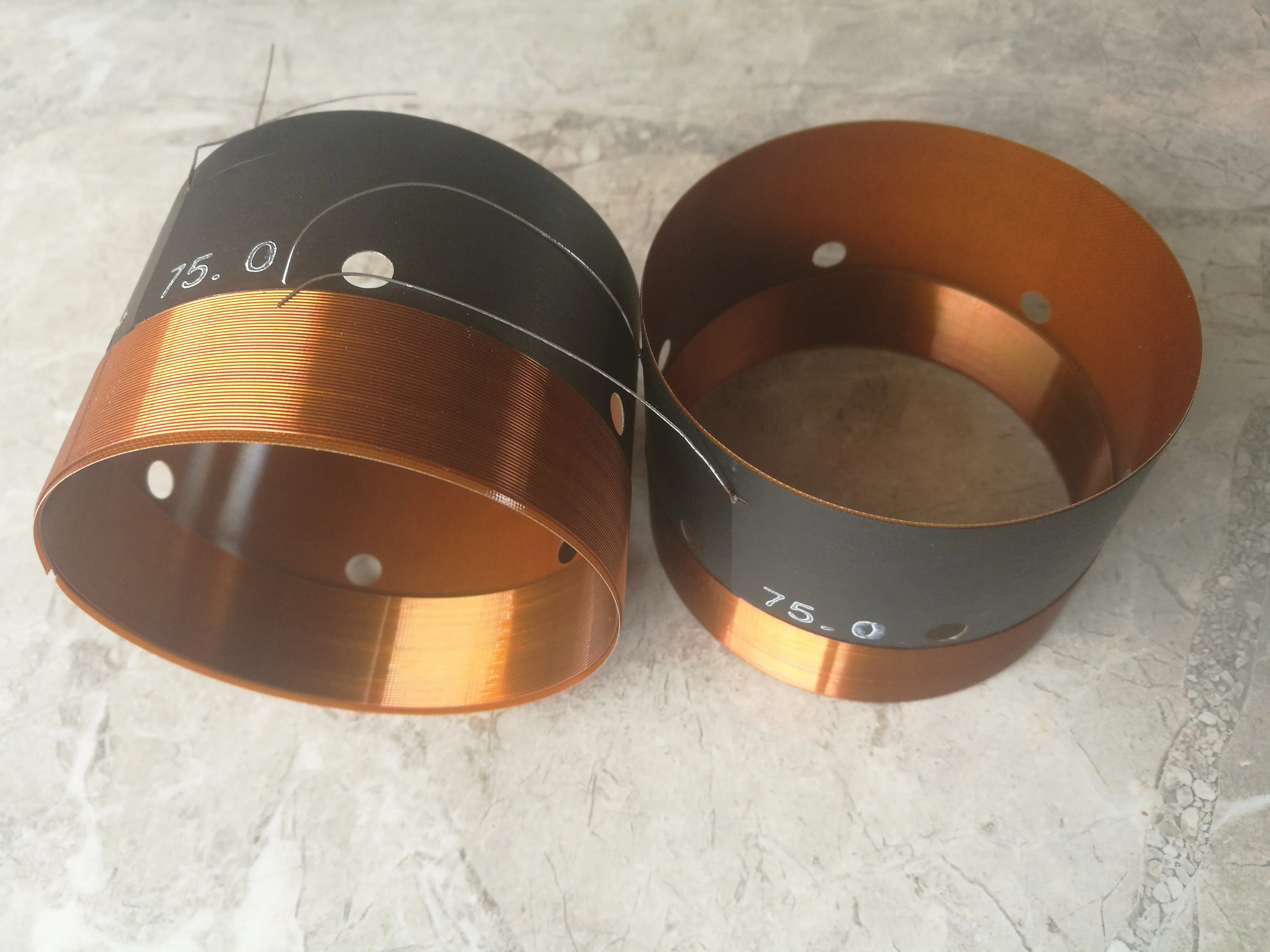 ID: 75 мм 4 ом звуковая катушка низкочастотный динамик обмотка: внутренний 1 слой +