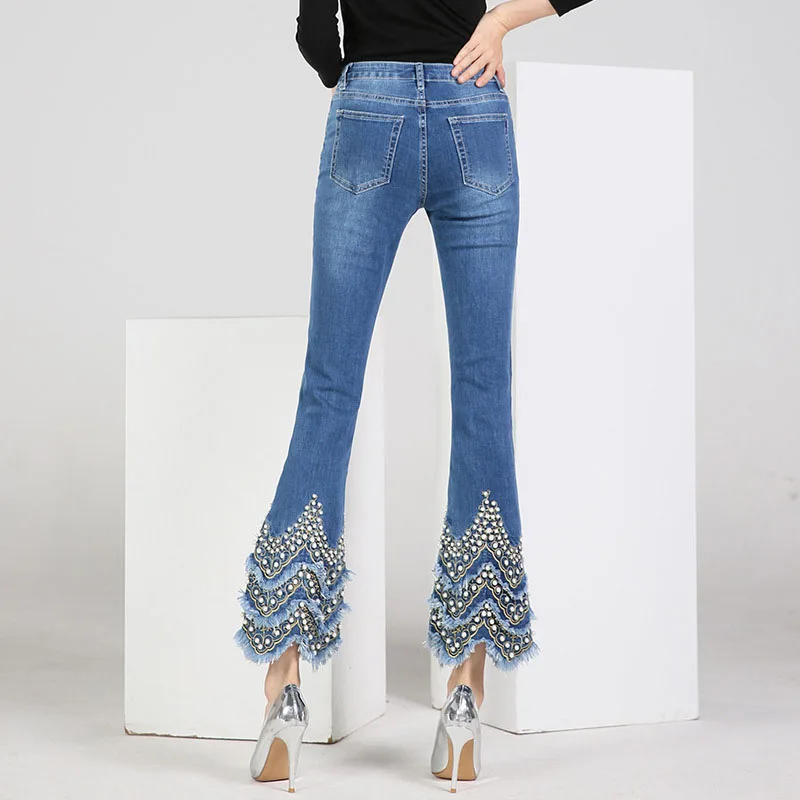 Женские джинсы ручной работы FERZIGE голубые расклешенные с вышивкой бисером узкие