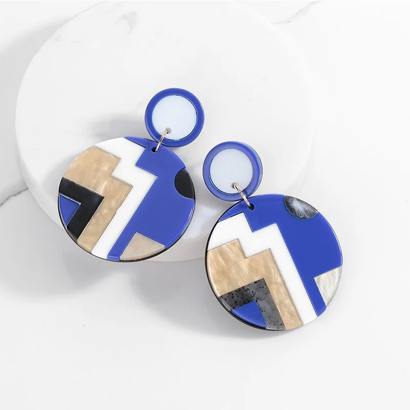 

Korean Square Acrylic Stitching Drop Earrings For Women Geometric Resin Earings Fashion Jewelry OL Modern Fashion Earrings 2021
