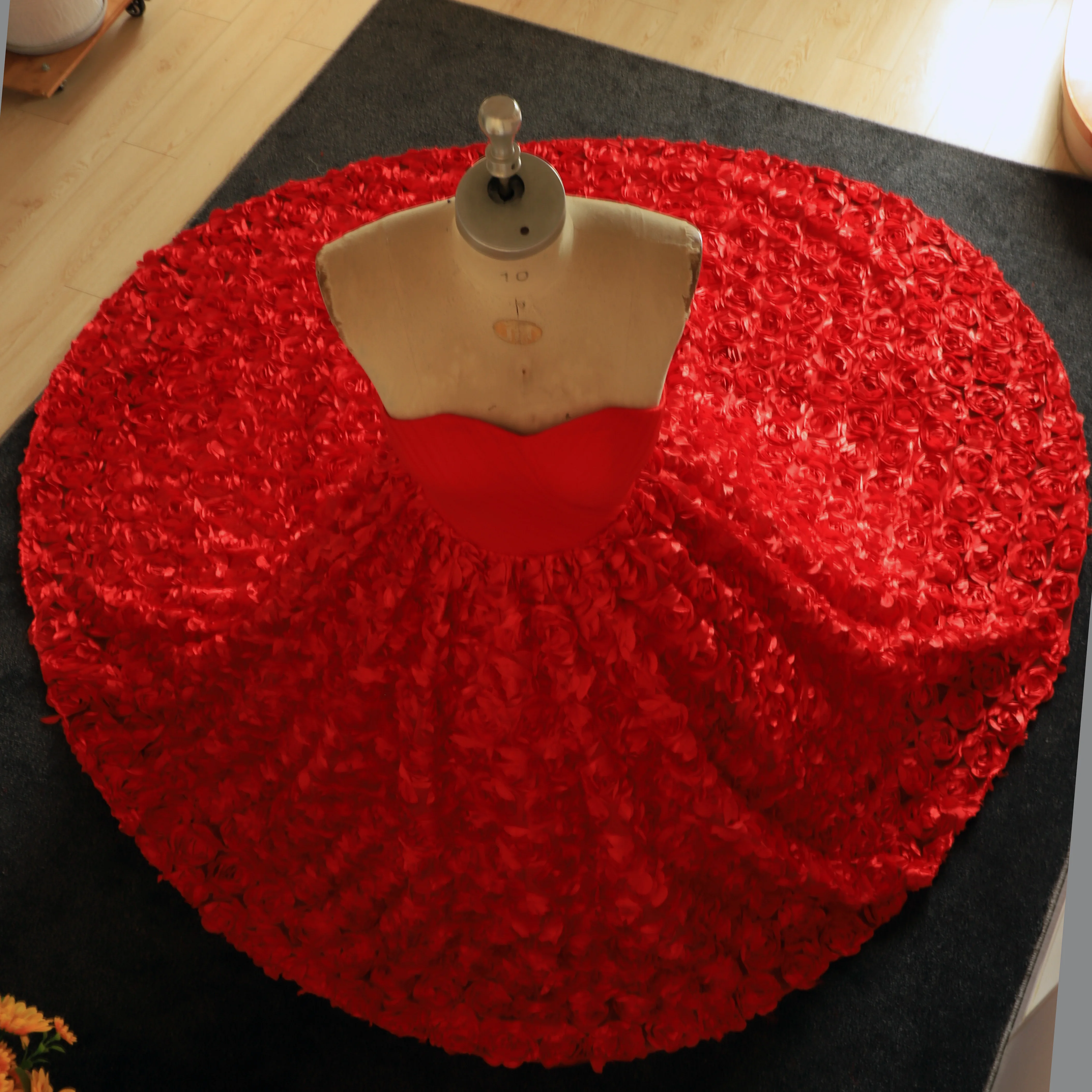 2021 Red Wedding Dresses with 3D Rose Flowers Cathedral Train Arabic Middle East Church Off Shoulder Backless Gowns | Свадьбы и