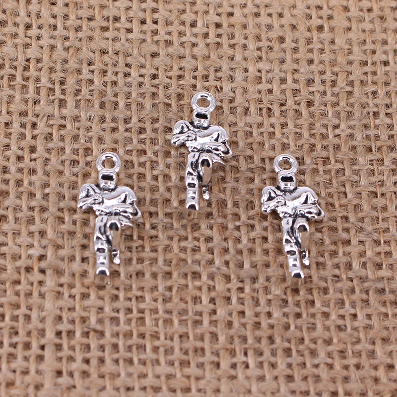 

11 шт. подвески в виде американского футбольного игрока для регби 24x10 мм, серебряная подвеска для рукоделия, фурнитура для изготовления ювелирных изделий ручной работы 3410