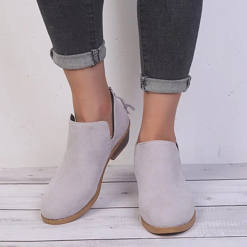 Женские ботильоны туфли лодочки гладиаторы на низком массивном каблуке