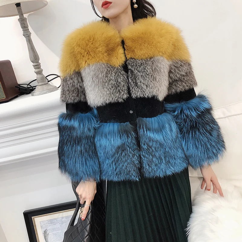 

Spring Fashion Woman 2021 New Autumn Warm Thicken Round collar Covered button Pockets Coat Female Real Fox Fur Fur coat
