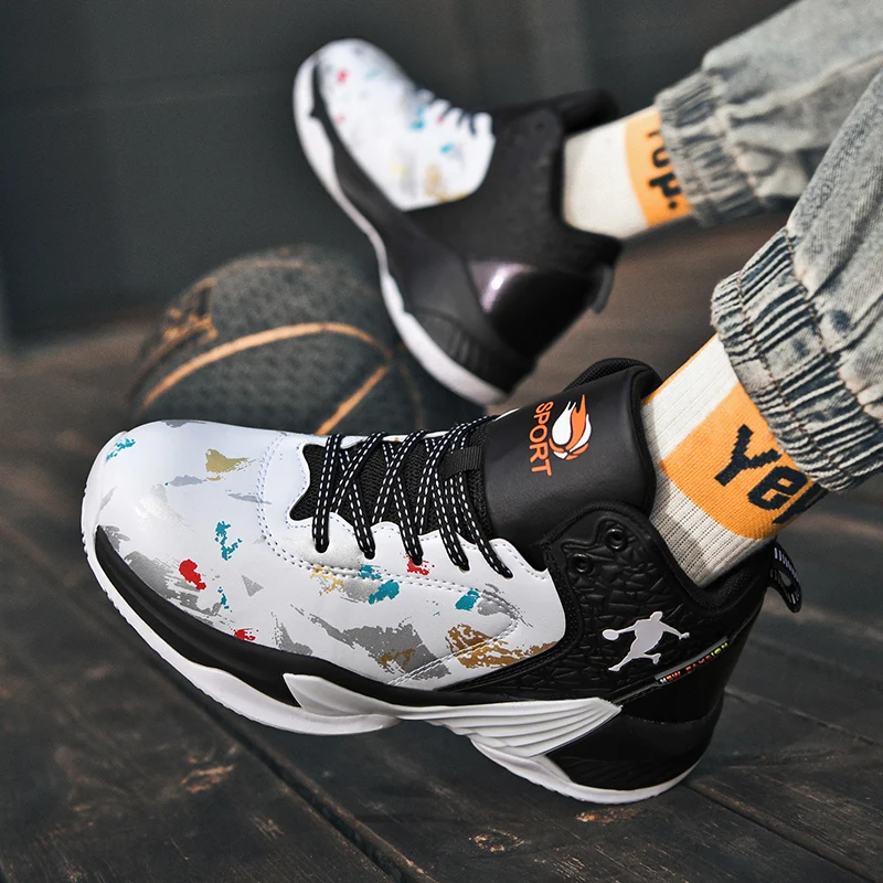 

Four Seasons Mens Retro Basketball Shoes Winter Outdoor Sports Men Shoes Sneakers Thick Plush Keeps Warm Zapatillas De Hombre