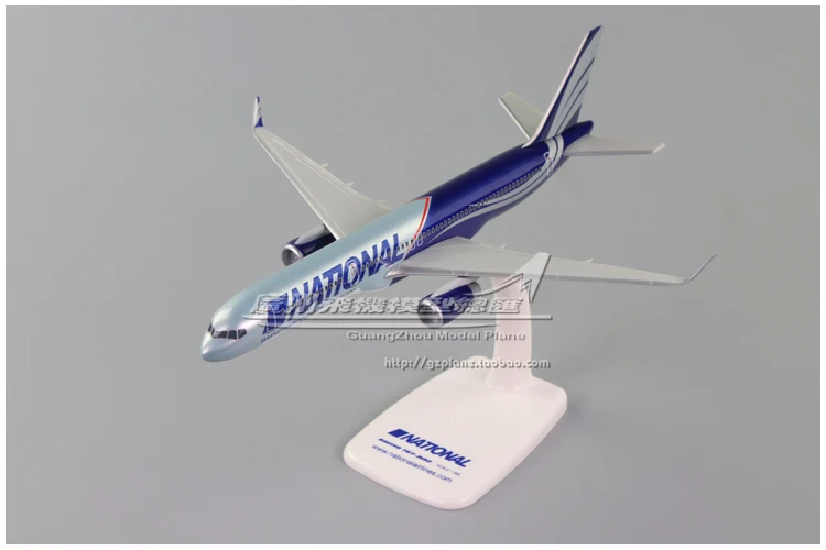 27 см Американский национальный авиакомпаний Национальный Boeing B757-300 1:200