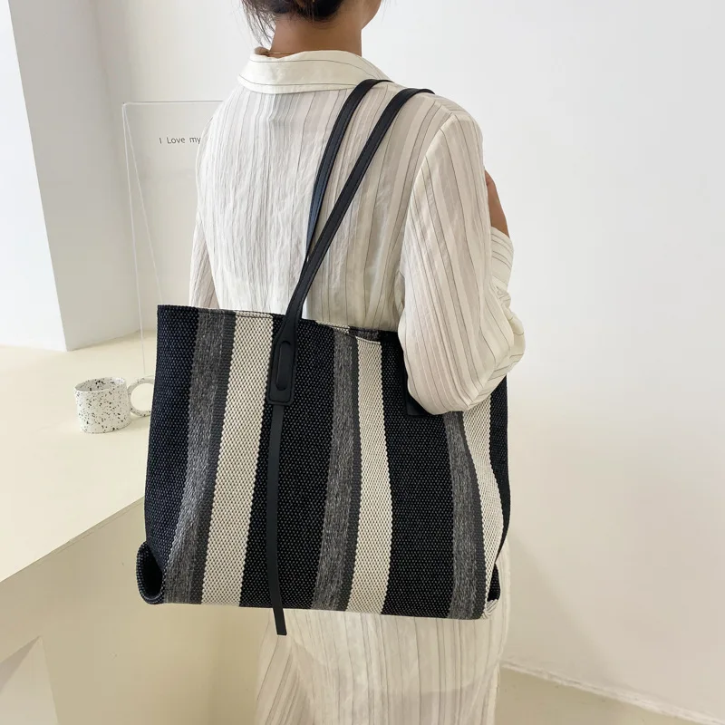 

Large Capacity Canvas Handbags for Women Striped Candy Big Ladies Shoulder Bag Weekender Shopper Work Female Tote Colorful 2021
