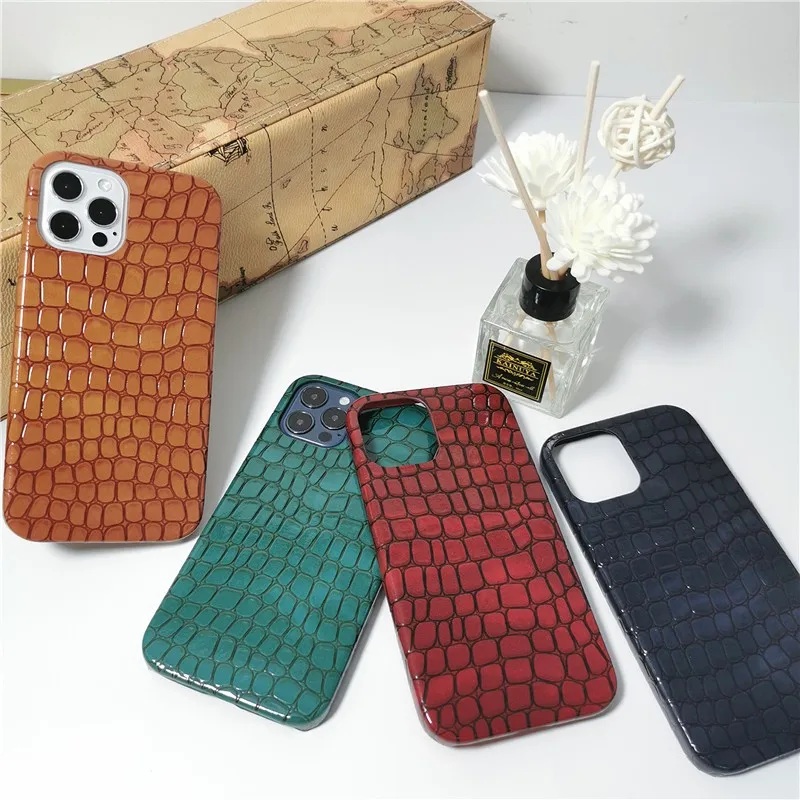 

Luxury Business Couple's Soft Case For Iphone 11 12 Pro Max Mini 7 8 Plus Xr X Xs Max Se 2020 Animal Leather Phone Cover Fundas