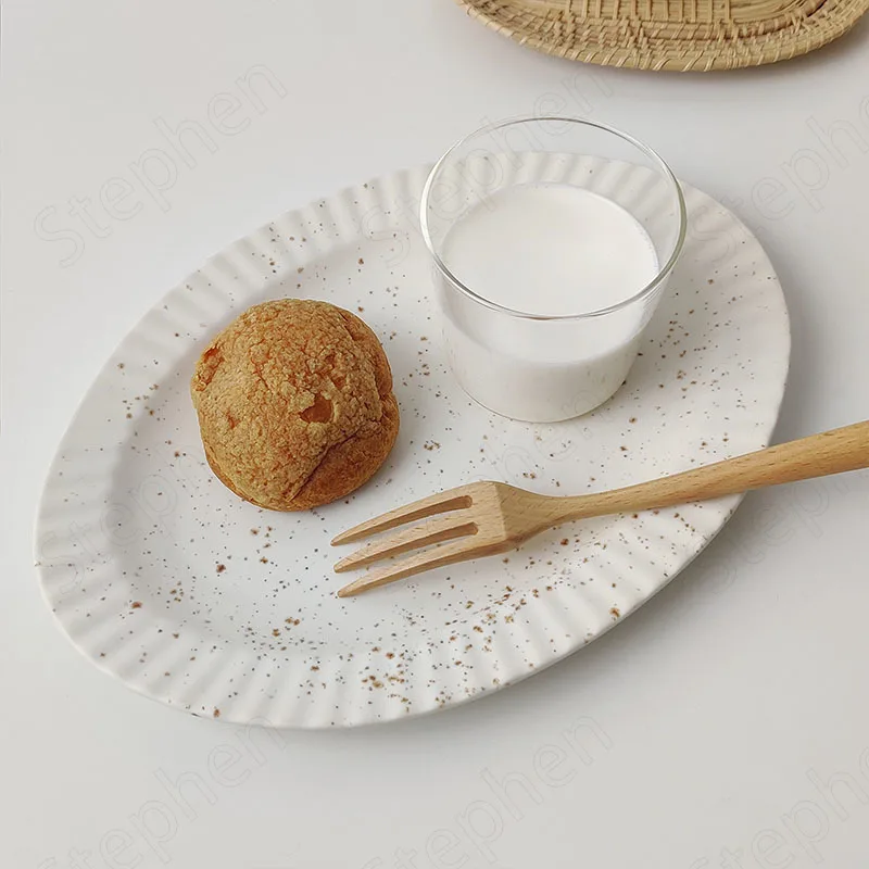 

Creative Sesame Glazed Oval Ceramic Plates Japanese Simple Matte Floating Point Dessert Plate Steak Pasta Dishes Home Tableware
