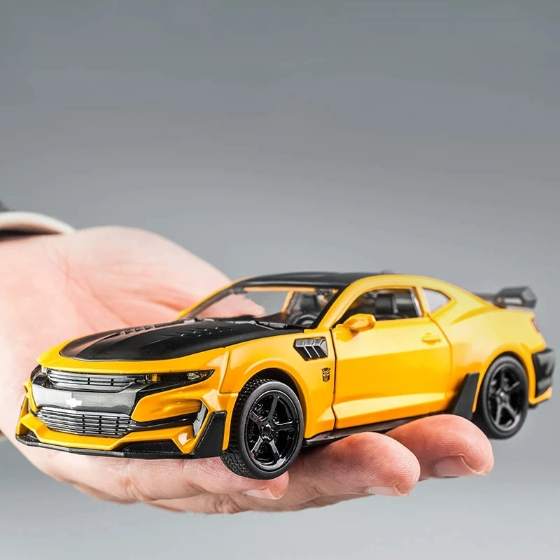 

1/32 Diecasts & Toy Vehicles Chevrolet Camaro Toy Car Model Collection Alloy Car Toys oyuncak araba Gifts машинки