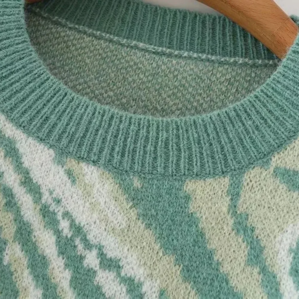 

BBWM 2021 New Summer Women Vintage Y2K Green Stripe Streetwear Sweater Female Long Sleeve Knitted Pullover Round Neck Slim Tops