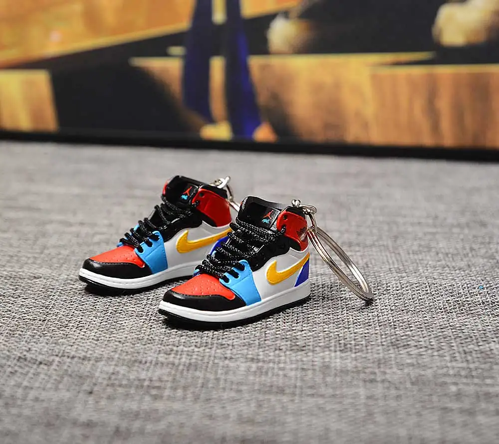 a pair w metal ring Дропшиппинг тапки обуви брелок 1 3D мини-кроссовки "OW CHICAGO" Спортивная обувь тапки брелки - Цвет: a pair w metal ring