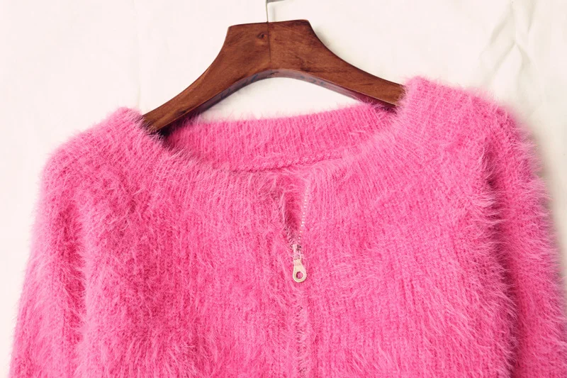 Ins Hot Sweet Girls Pink Shaggy Knit Cardigan Sweater 2019 New Off Shoulder Zipper Coat Women Street Chic Cropped Slim Knitwear |
