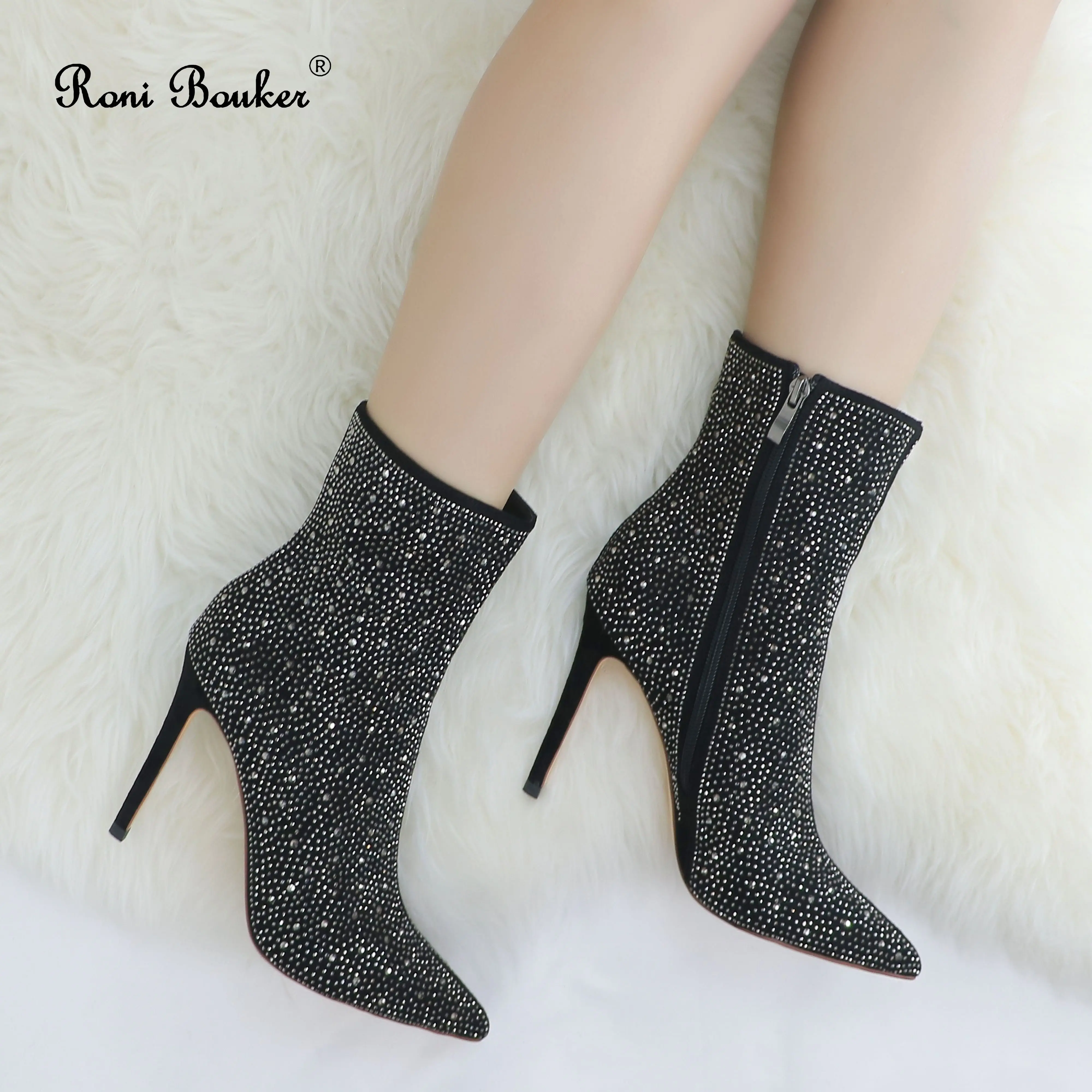 Женские ботинки на высоком каблуке с молнией зиму | Обувь