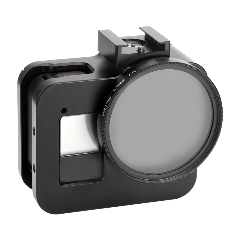 Чехол с металлической защитной рамкой для GoPro Hero 8 Black зарядным устройством и
