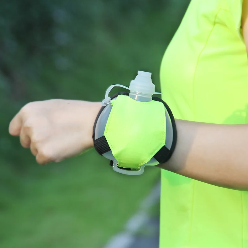 Mini Running Wrist Water Bottle Kettle Holder Wrist Storage Bag Hydration Pack Soft Flask For Marathon Riding Fitness Climbing