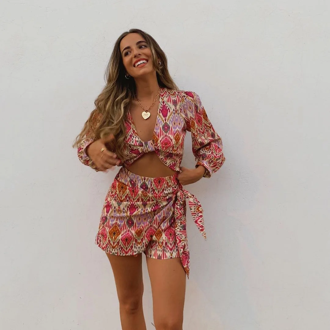 

JUNWU 2021 Summer Women's Pink Plaid Print Long-Sleeved Chiffon Short Shirt Top Bow Tie Zipper Hakama Suit Za Sexy Boho Style