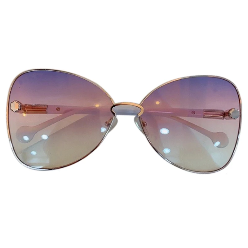 

Женские солнцезащитные очки в металлической оправе, с градиентными линзами