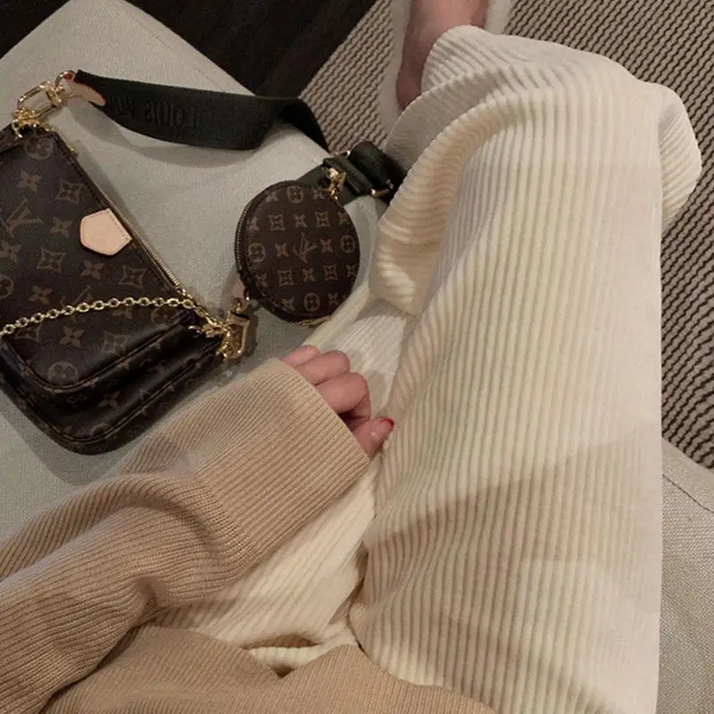 

QWEEK Winter Corduroy Pants Women Warm Beige Wide Leg Pants Loose Lady Suit Pants Black Vintage Casual Women Trousers Korean