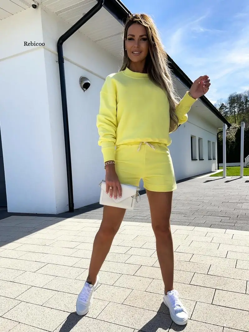 

Casual Women's Summer 2-Piece Sweatshirt Suit Women's Long-Sleeved Sweatshirt Drawstring Shorts Plus Size Suit Two-Piece Suit