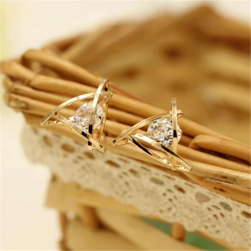 

Women Jewelry Creative Hollow Zircon Three-dimensional Triangle White Crystal Stud Earrings Birthday Gift