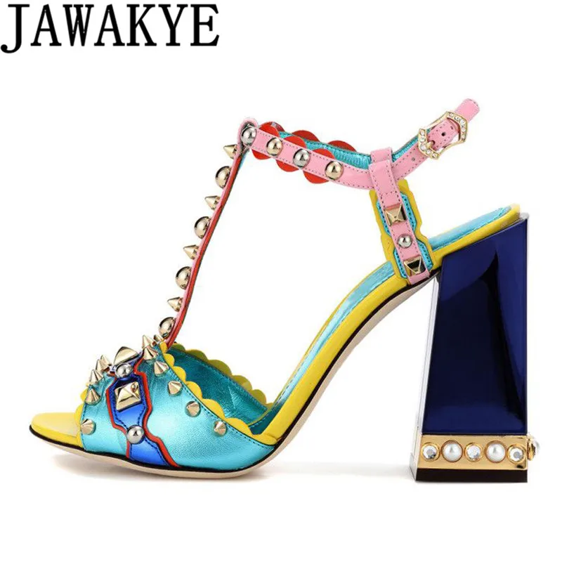 Женские босоножки гладиаторы на высоком каблуке с заклепками|Боссоножки и