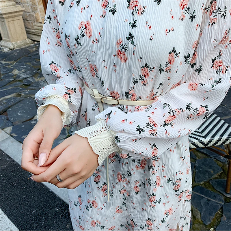 Женское платье с цветочным принтом Mozuleva лоскутное ТРАПЕЦИЕВИДНОЕ ПЛАТЬЕ на