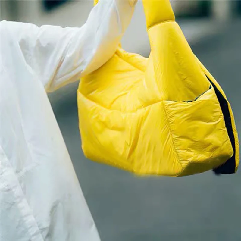 

[EAM] Women New Oversized Yellow Mercerized Cotton Personality All-match Crossbody Shoulder Bag Fashion Tide 2021 18A0755