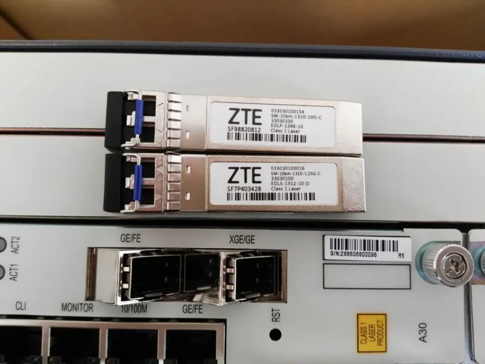 Новый оригинальный ZTE OLT ZXA10 C320 2U GEPON оборудование для оптической линии 2 шт. 1GE SXMA/A10