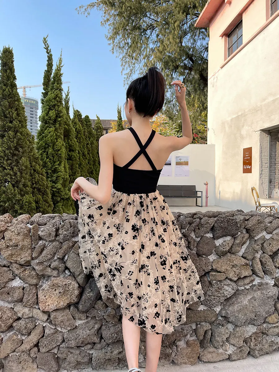 

ZCSMLL Halter Holiday Embroidered Vestido Split Mesh Printiing Women Dresses 2021 New High Waist Dress 2021 Spring Summer