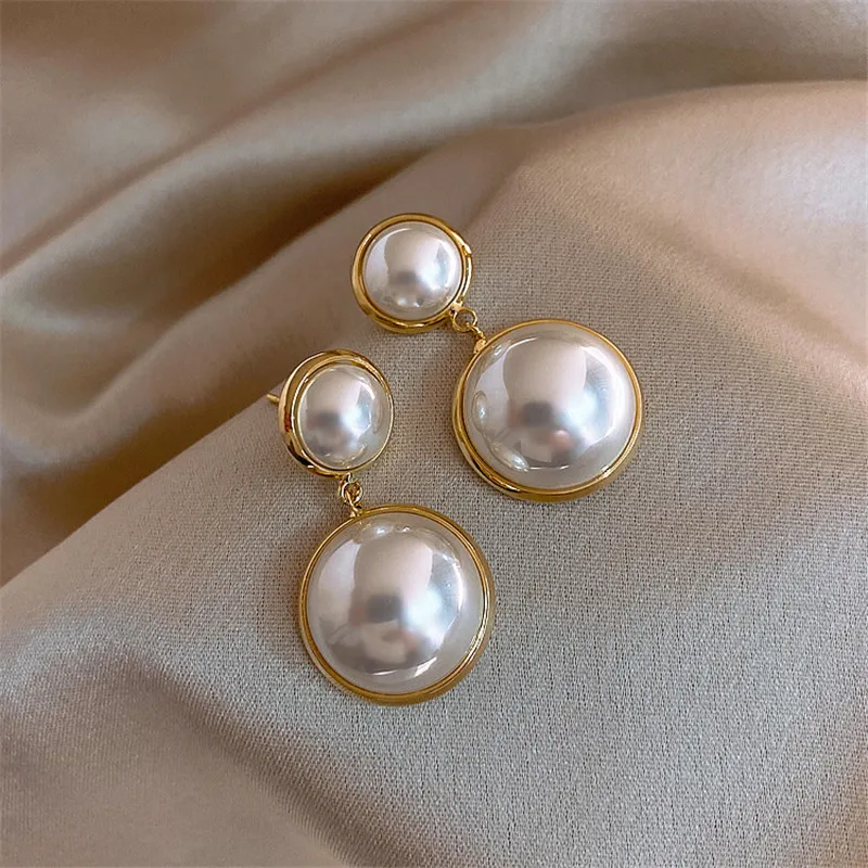 

Elegant Imitation Pearl Drop Earrings for Women Crystal Leaf Korean Unique Statement Earrings Geometric Flower Wedding Jewelry