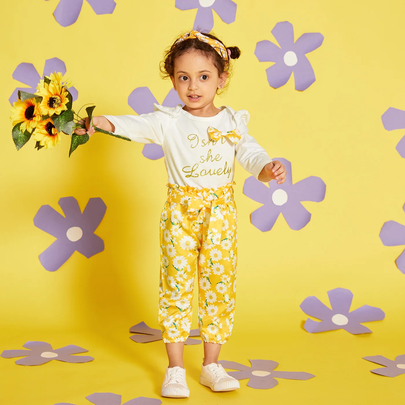

PatPat New Spring and Autumn 3pcs Letter and Floral Print Long-sleeve Baby Set