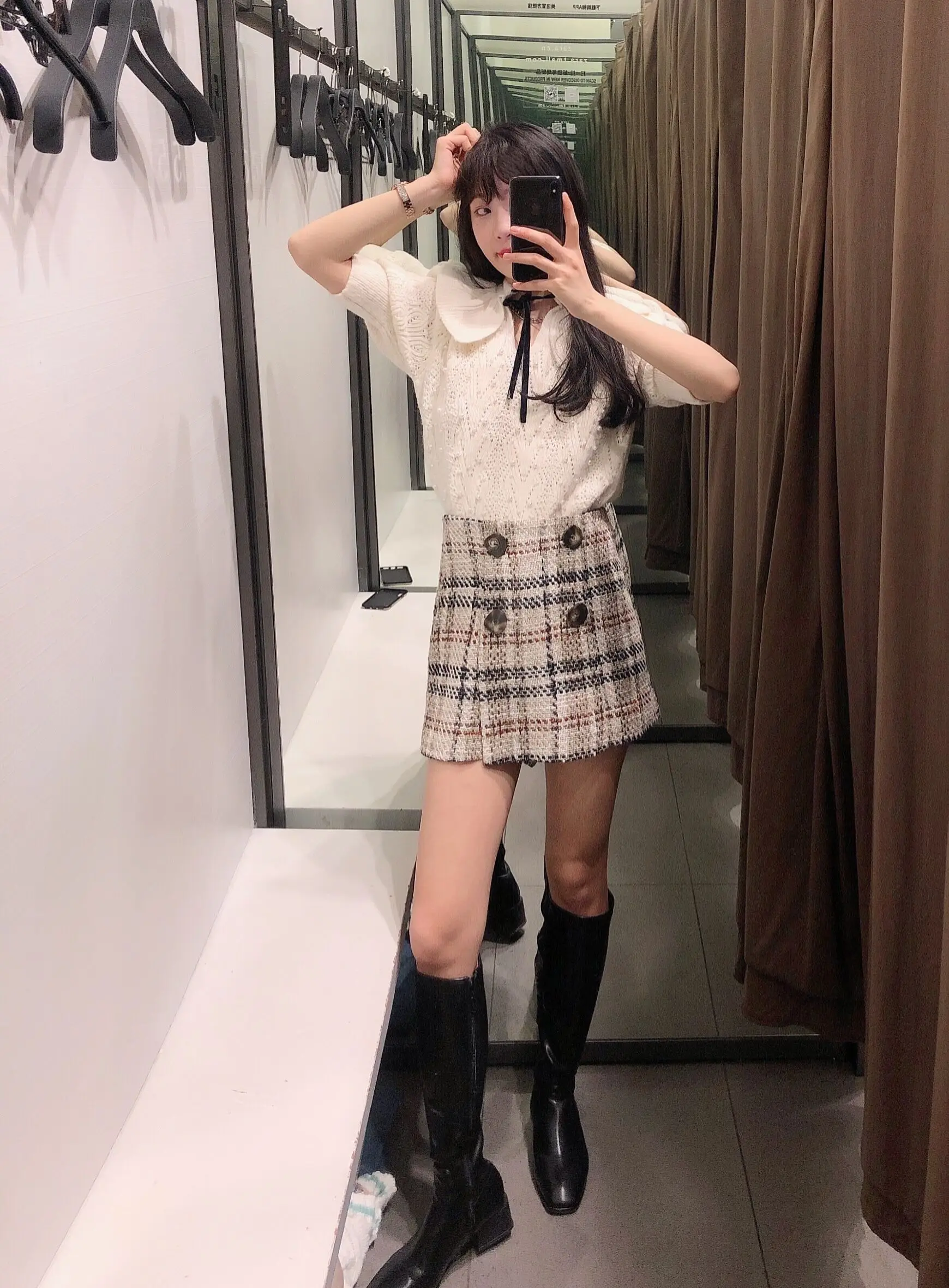 

Women's sweater 2020 autumn and winter popular artificial pearl decoration cute doll collar long-sleeved sweater women's top