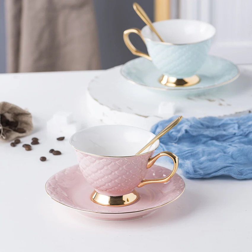

Teacup and Saucer Set with Spoon, Fine China Tea Party Gift Fish Scale Ceramic Cup and Saucer Set, Coffee Cup, Pink, Blue, Green