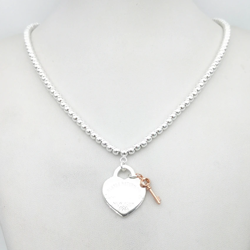 

Hipsters with fine heart-shaped key string hanging beads8mm