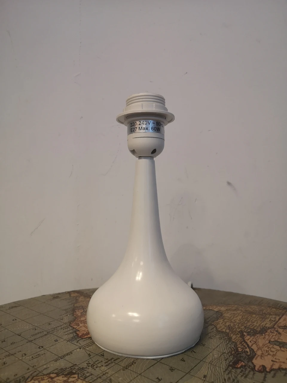 Простая Современная креативная прикроватная лампа OYGROUP в форме вазы Белый