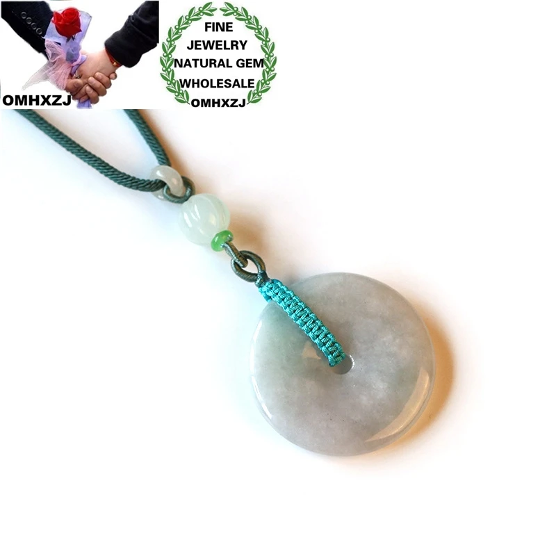 

OMHXZJ Wholesale CS161 European Fashion Hot Woman Man Party Birthday Wedding Gift Natural Emerald Peace Buckle Pendant Necklace