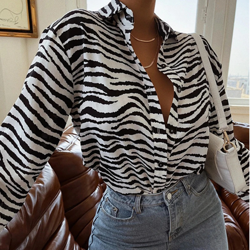 

Fashion Stylish Blouse Female Fall Spring Long Sleeve Buttons Up Lapel Shirt Women Printed Pattern Streetwear Cardigan Blouse