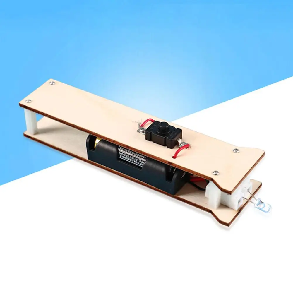 Детский набор деревянных игрушек для самостоятельной сборки обучающий