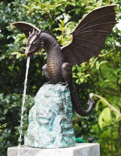 Precision Casting Fire-breathing Dragon Sculpture Waterscape Resin Fountain Majestic Dragon Sculpture Home Garden Decoration