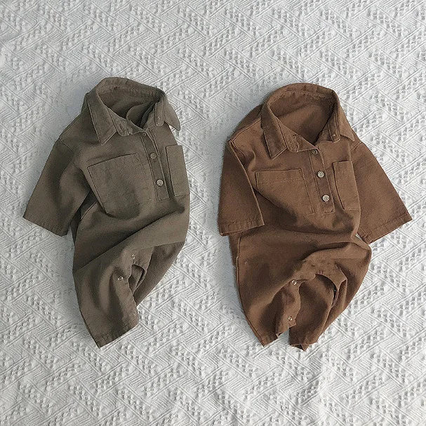 Комбинезоны на маленьких пуговицах для мальчиков и девочек из чистого хлопка